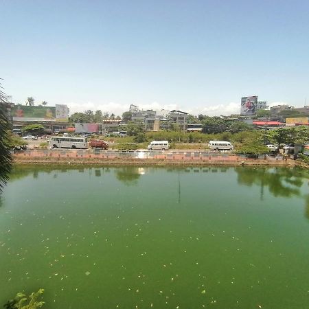 Queens Residency Thrissur Ngoại thất bức ảnh