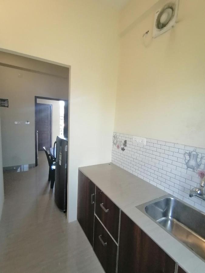 Queens Residency Thrissur Ngoại thất bức ảnh